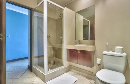 Cape Town City Centre Apartment | Icon 1708