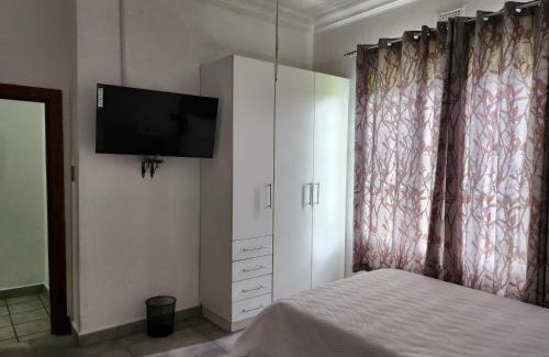 Kempton Park House | Idube Power Hub Guest House