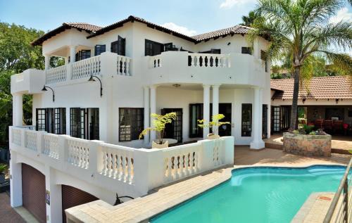 Hartbeespoort Bed & Breakfast | Indlovukazi Guesthouse