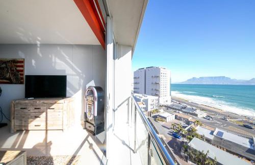 Bloubergstrand Apartment | Infinity 602