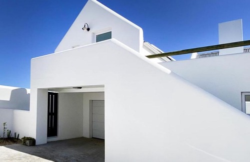 Paternoster Apartment | Infinity