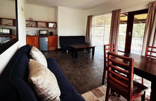 Helderberg Rural House | Into the Sunset Manor