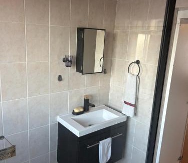 Belhar House | Iris Guest Room