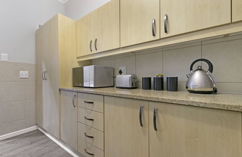 Strand Apartment | Jacquelena Hof 9 - Three Bedroom Apartment, Sleeps 6