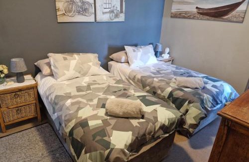 Simon's Town House | Jamieson Hide Away