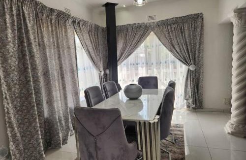Alberton House | Johannesburg Alberton 3 bedroom house