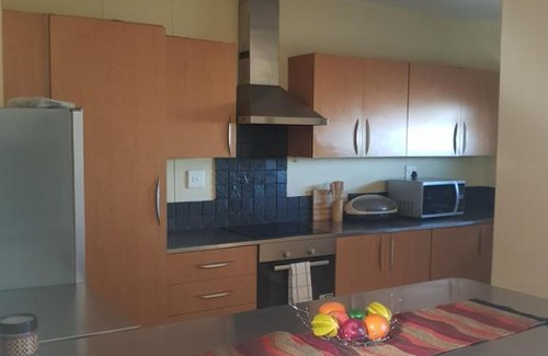 Greater Johannesburg Metropolitan Area Apartment | KadoshStay Pentahouse @77 Grayston