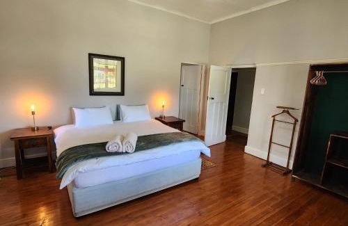 Oudtshoorn House | Karoo Leeu Self Catering