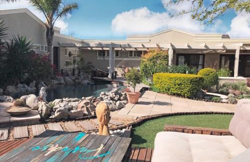 Plumstead House | Kaya La Provence