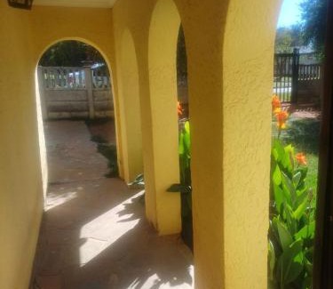 Kempton Park House | Kempton Park Lodge Birch Acres Kempton Park