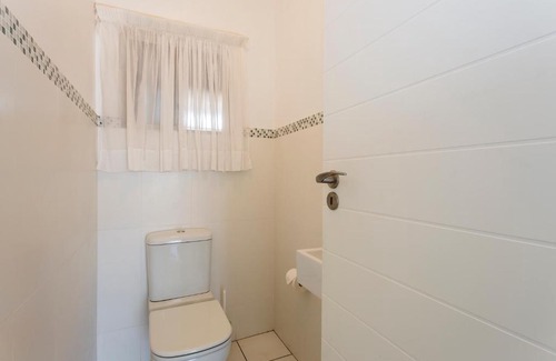 Ballito Apartment | Kenwyn on Sea 401 - FAMILY ONLY