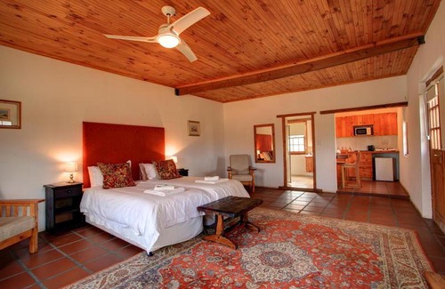 Willowmore Bed & Breakfast | Keurfontein Country House