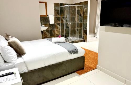 Bedfordview Hostel | Kilimanjaro Lodge Bed & Breakfast