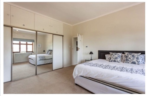 Newlands House | Kirstenbosch Gardens Retreat House