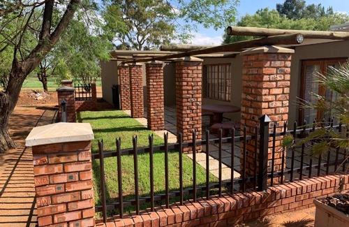 Bloemfontein House | Kleinbos self catering