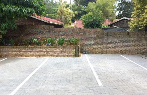 Kingsview House | Kruger's Guest House