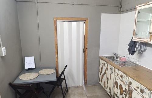 Tswelopele Apartment | La Mouna 4 in Bultfontein
