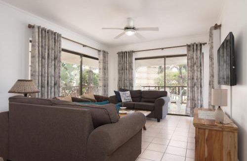 Ballito Apartment | La Pirogue 1