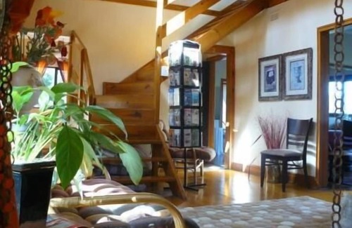 Paradise House | Lagoon Lodge