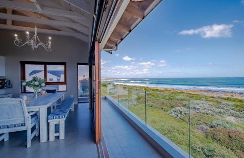 Sandbaai House | Lawaaiwaters