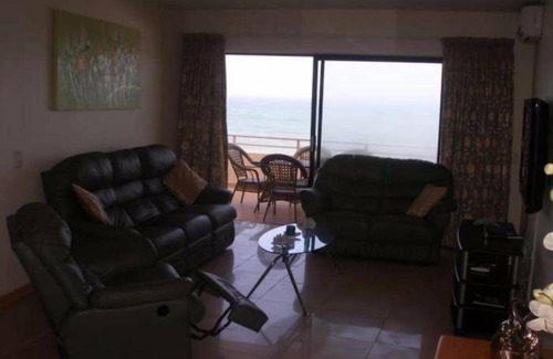 Umdloti Apartment | Lazy Lizard 63