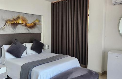 Kosmos House | Le Bamboo Guest House And Boat Cruise