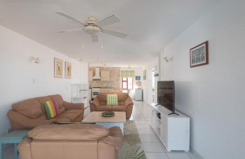 Ballito Apartment | Le Paradis 28 - With Inverter