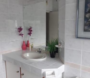 Ramsgate South Apartment | Le Touesrock no 15