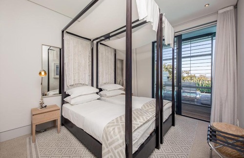 Cape Town City Centre Villa | Loader Villa