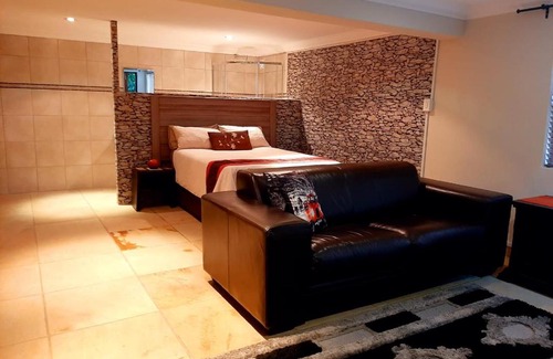 White River House | LochLomond Guesthouse
