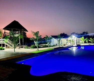 Louis Trichardt Cabin | Lodge ∙ 2 bedrooms ∙ 4 guests