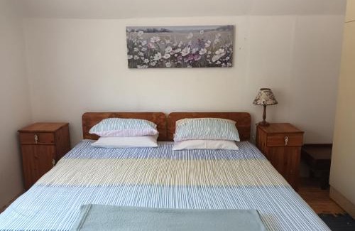 George Apartment | Lorita's