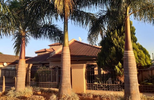 Tzaneen Bed & Breakfast | Lullaby Pearl Luxury