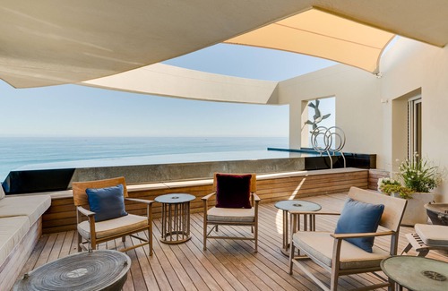 Mouille Point Apartment | Luxurious Exclusive 4 Bedroom Penthouse Cape Town