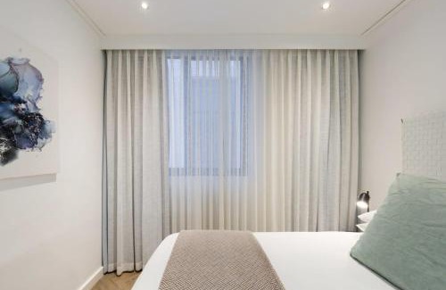 Cape Town City Centre Apartment | Luxurious with Stunning View