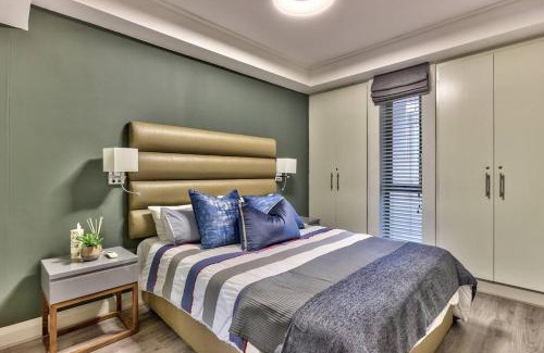 Victoria and Alfred Waterfront Apartment | Luxury 1 Bedroom apartment in Canal Quays
