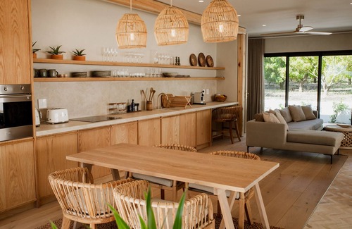 Franschhoek Other | Luxury 2 Bed Farmhouse - The Stable Villa at Maison