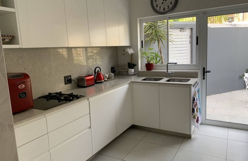 Camps Bay House | Luxury 4 bed villa with pool in perfect spot near Camps Bay beachfront