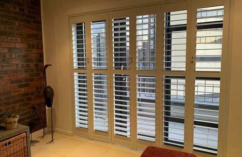 Cape Town City Centre Apartment | Luxury designer apartment in the heart of Cape Town, 3 mountain view, free wifi