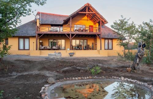 Phalaborwa Villa | Luxury Self Catering Villas at Krugers Edge with Jacuzzi