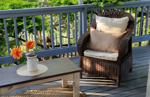 Beacon Bay House | MaeStorm Gardens Relax:Reload:Refresh Private room in nature lodge