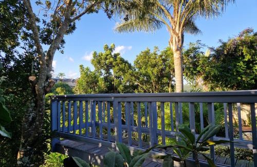 Beacon Bay House | MaeStorm Gardens Relax:Reload:Refresh Private room in nature lodge