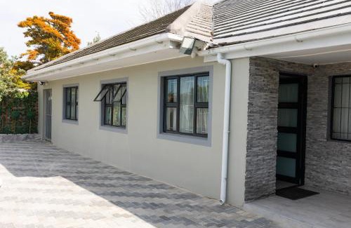 Eikenbosch House | Malaika Guest House