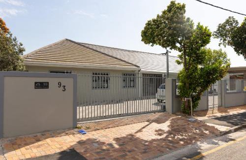 Eikenbosch House | Malaika Guest House