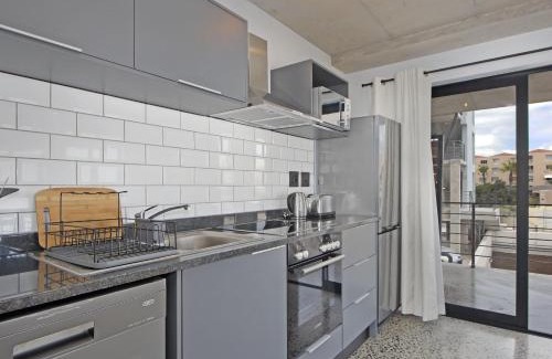 West Beach Apartment | Manhattan One Bed 6