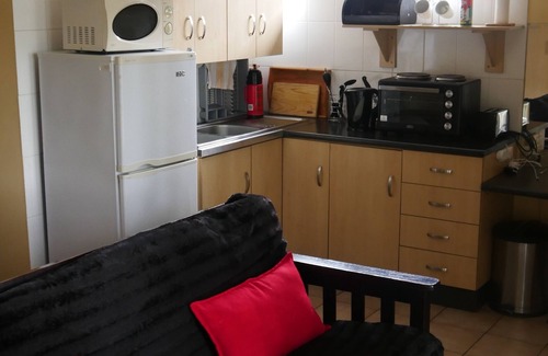 Greater Johannesburg Metropolitan Area Apartment | Margaret's Place