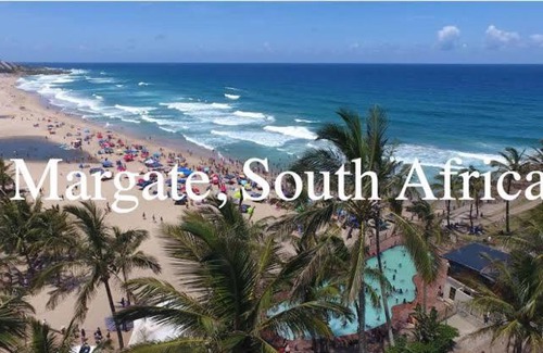 Margate Beach Apartment | Margate Beach 6 Sleeper Apartment