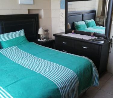 Marina Beach Apartment | Mariena Glen apartment 34- 3 bedroom beach house