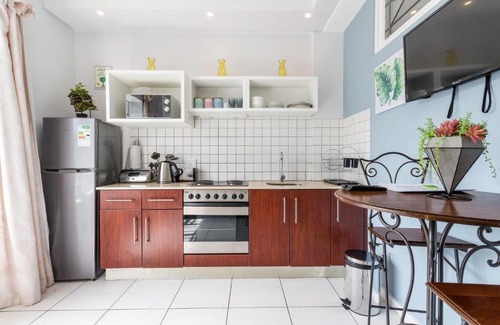 Cape Town City Centre Apartment | Market House-Central-WiFi-Convenient