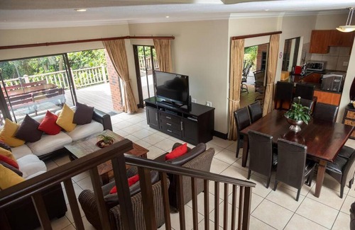 Pennington Villa | Marula Mews T17 Villa - Selborne Golf Estate